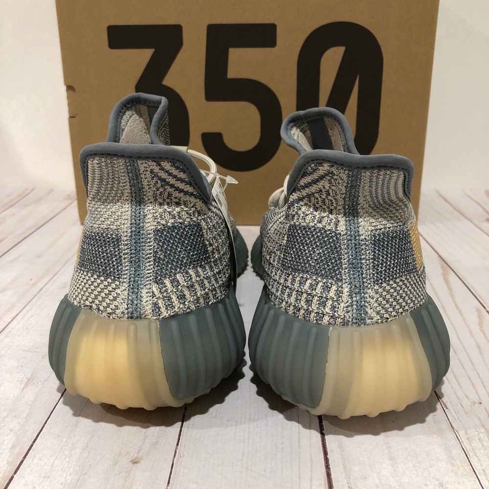 🔴SOLD🔴Mens Adidas Yeezy Boost 350 V2 Israfil - Picture 4 of 13